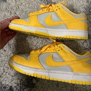 Women’s yellow and gray dunks